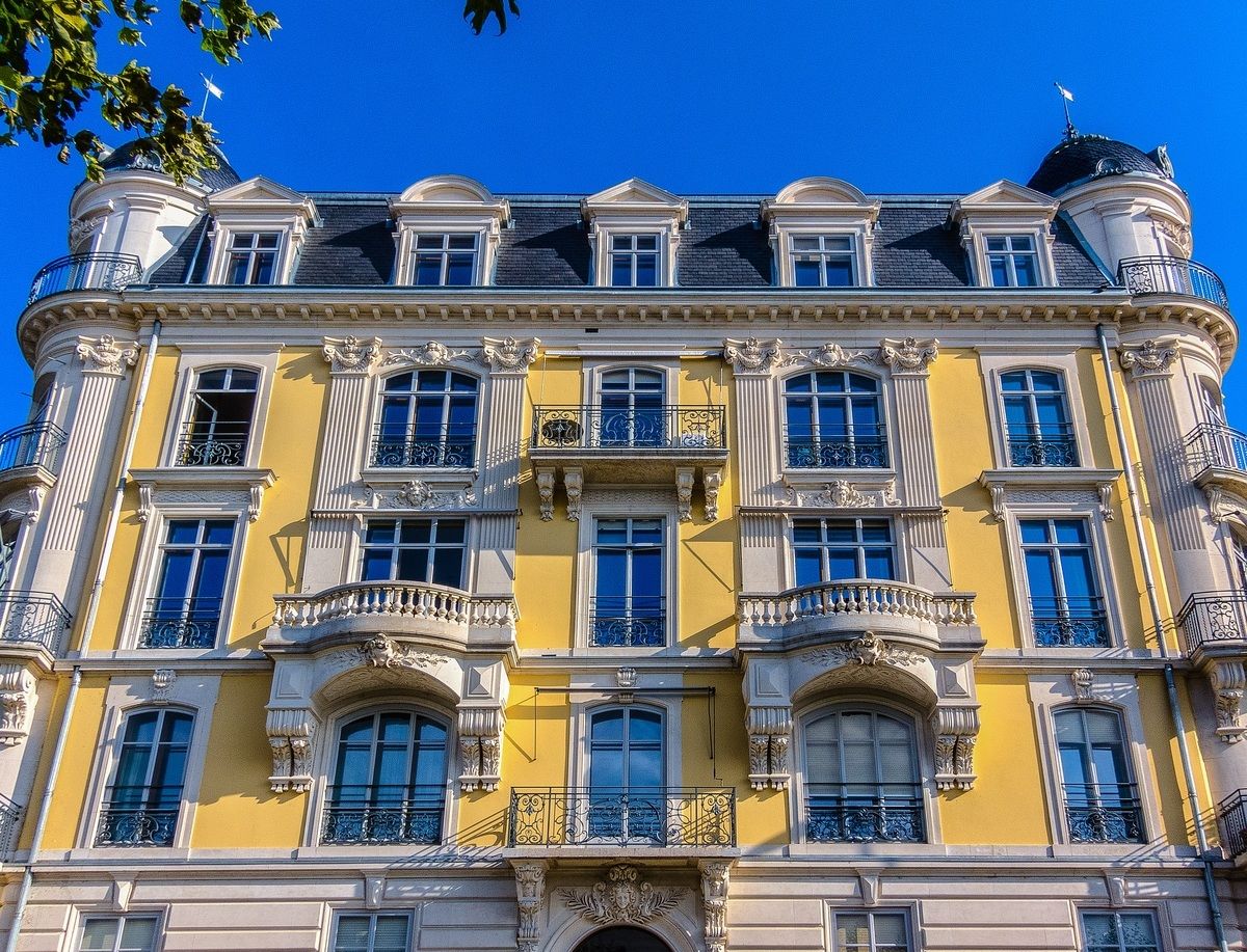 Ginevra - Edificio annuncio