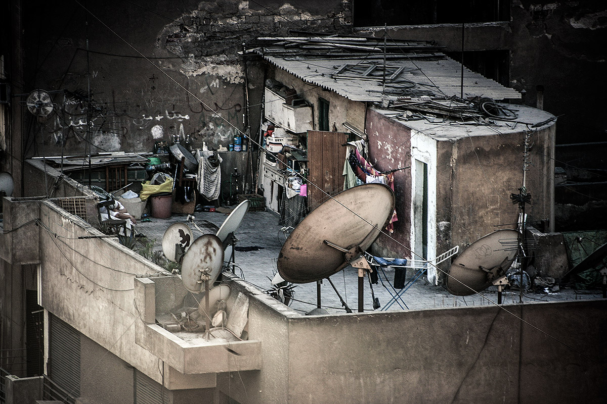 Attico con TV satellitare