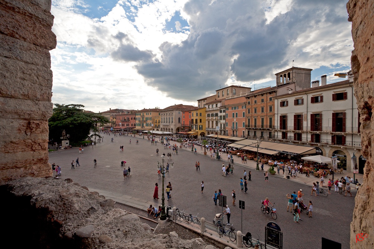 Glimpse of the Liston