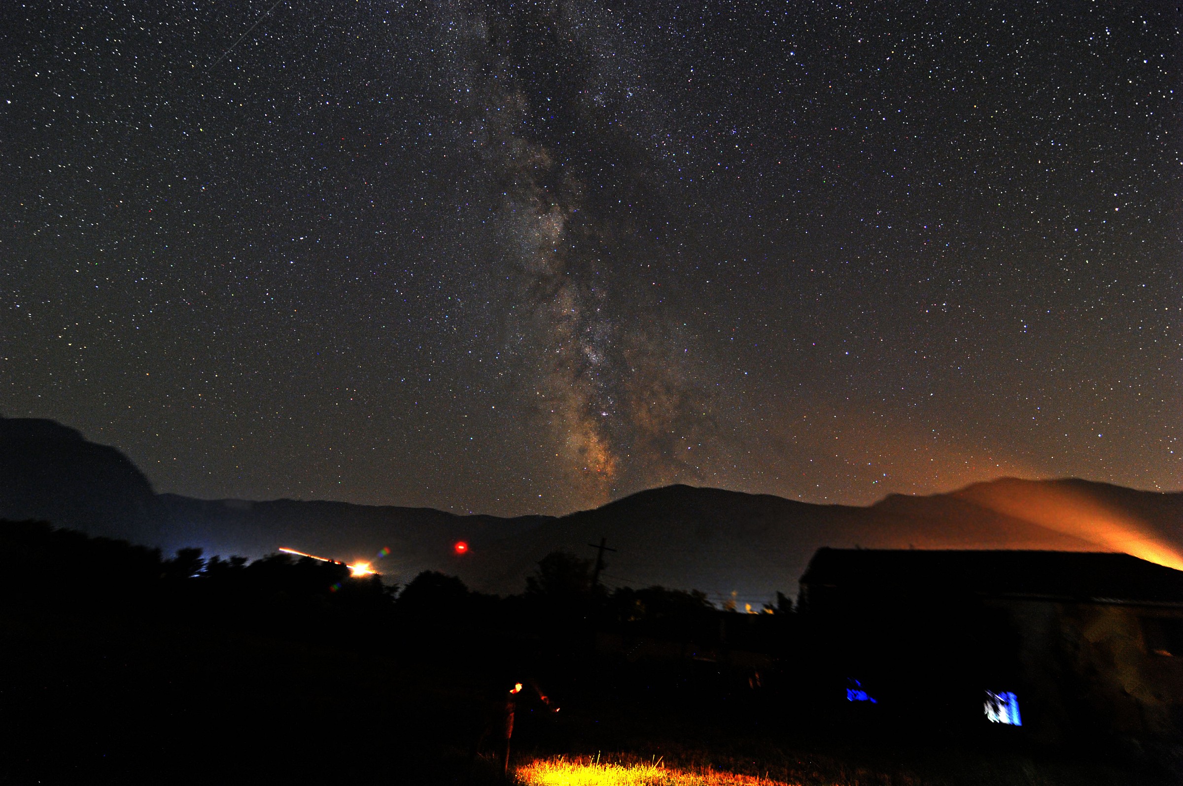 Via lattea sopra la montagna!!