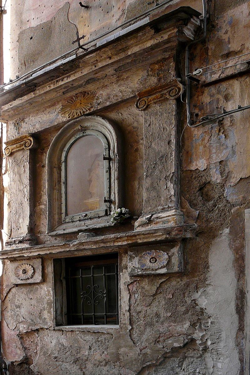 Edicola in Via Paglia