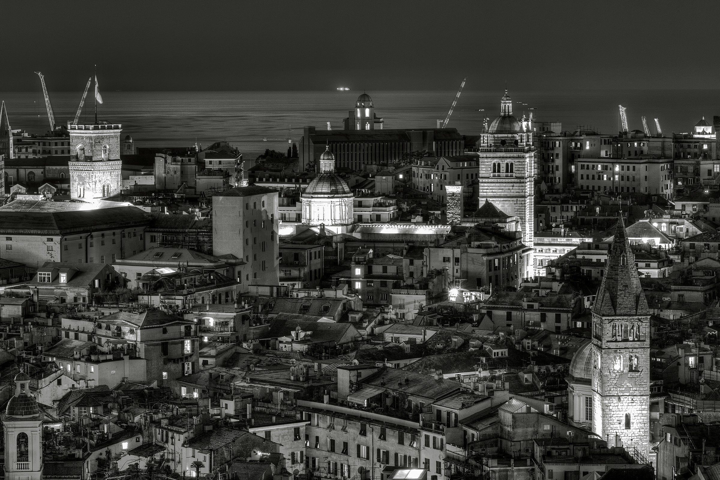 Genova di notte