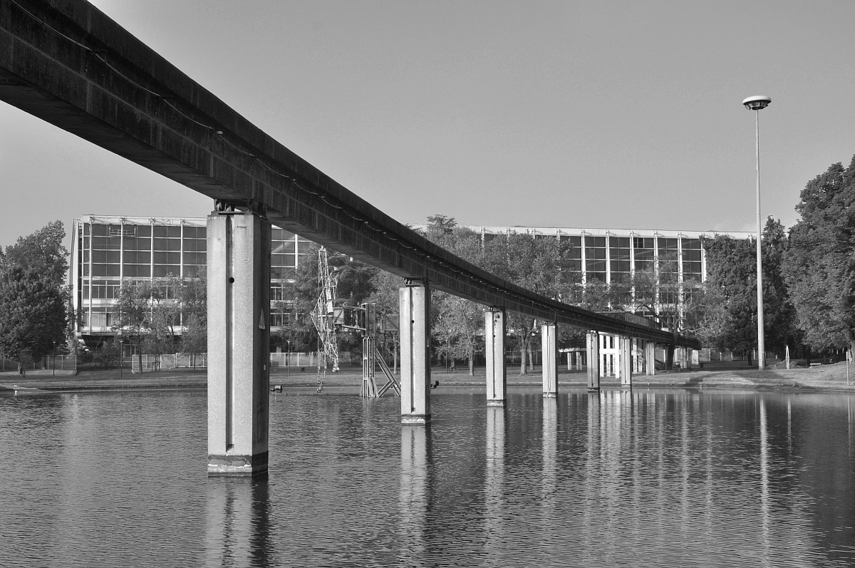Rotaia expo Italia 61 - Torino - monumento suo malgrado