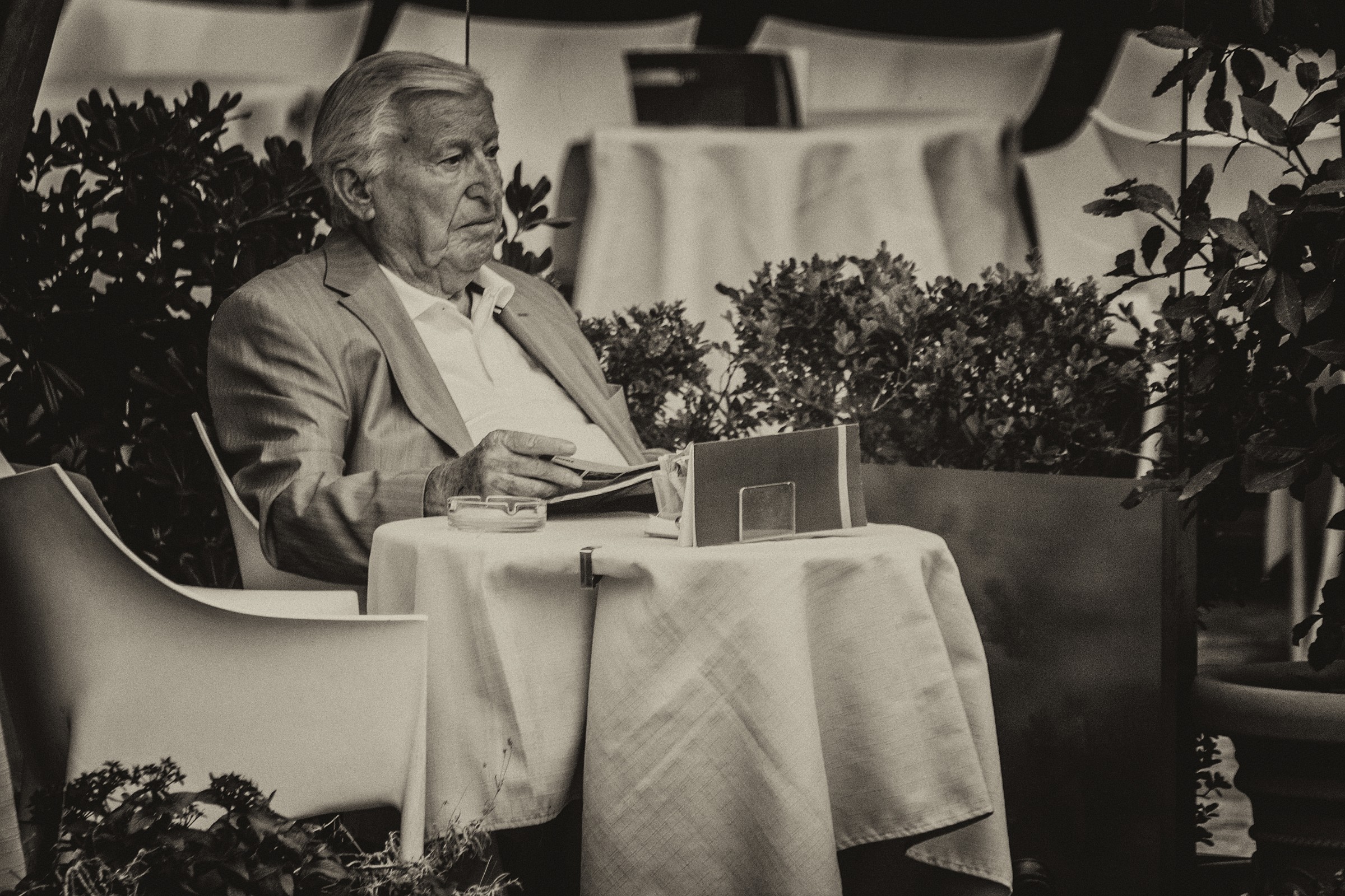 how many thoughts ...