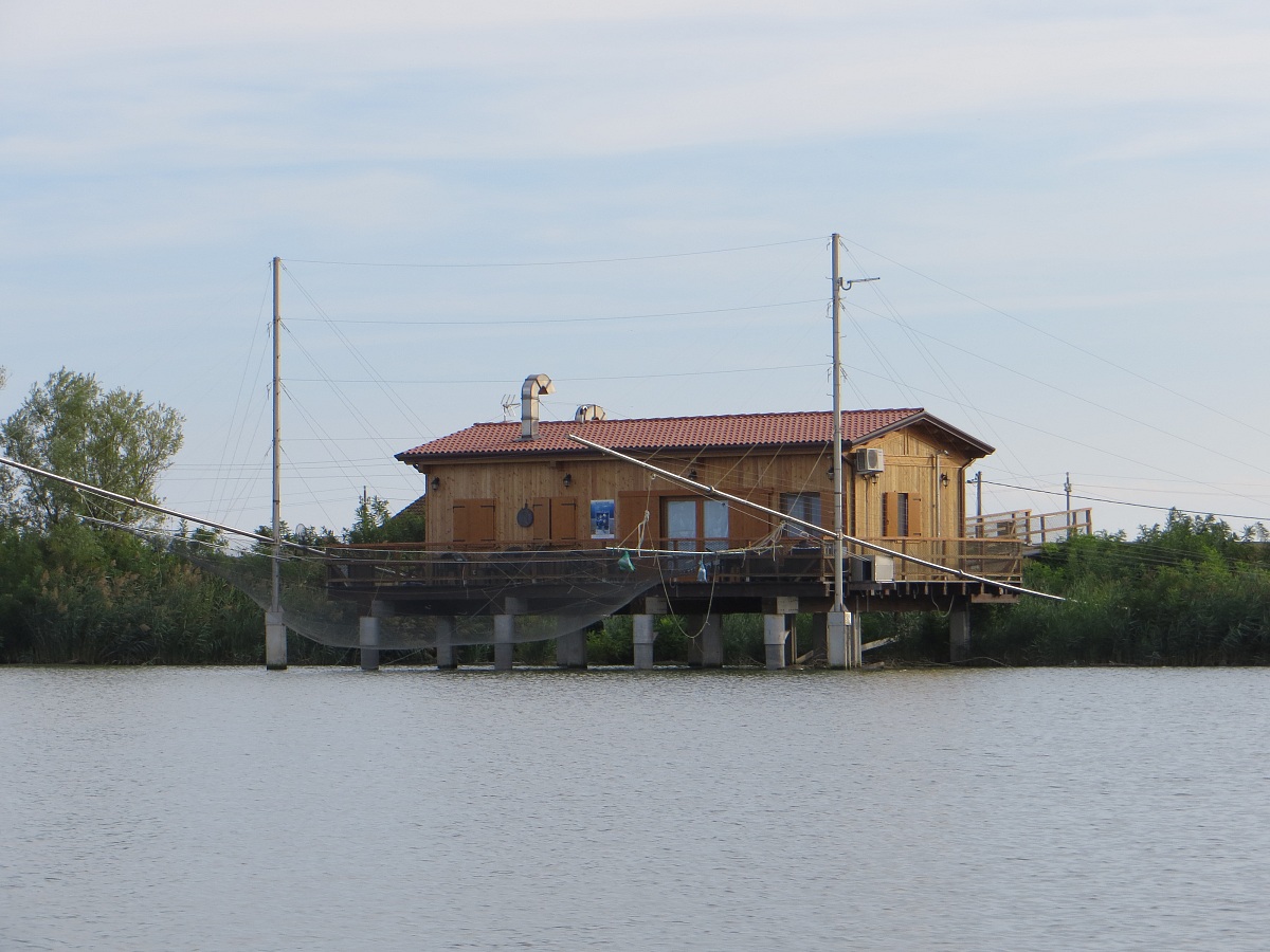 restaurant on the great river