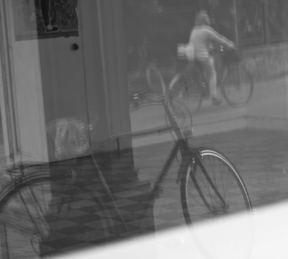 I want to ride my bicycle I want to ride my...