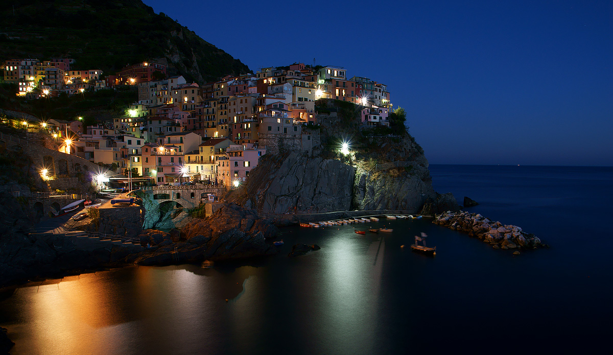 Ora blu a Manarola