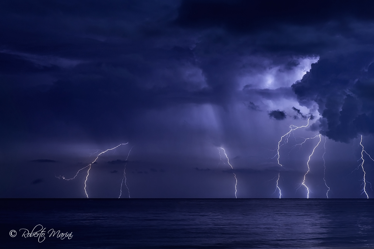 Mare di fulmini (Laigueglia)