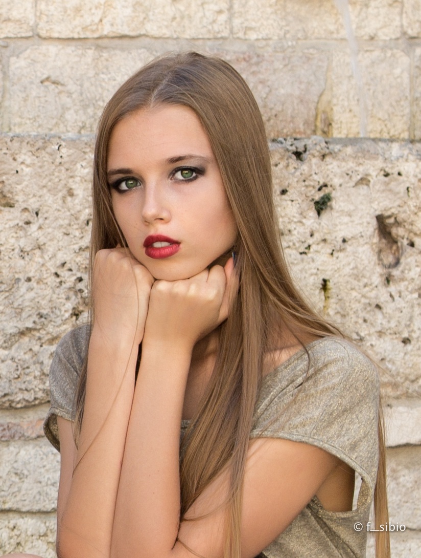 Miss Grand Prix - Polina