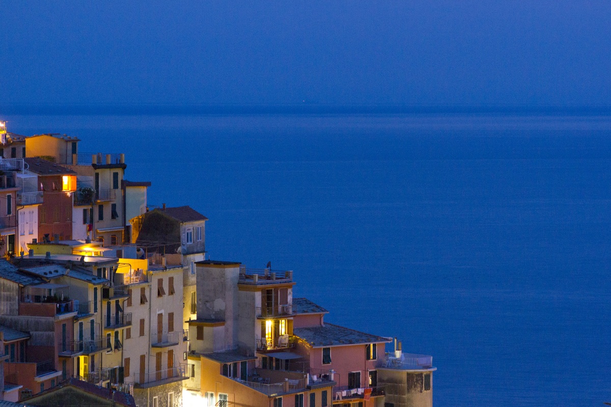 Passa il tempo ed è già sera