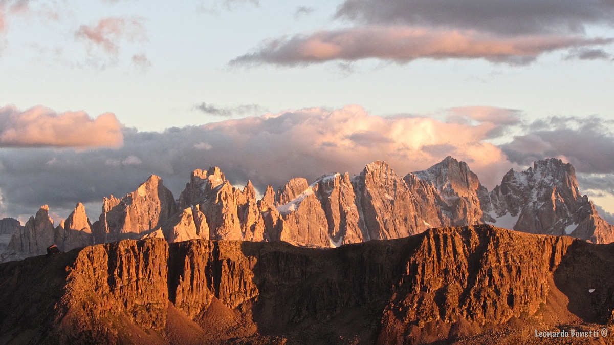 Tramonto sulle pale di san martino