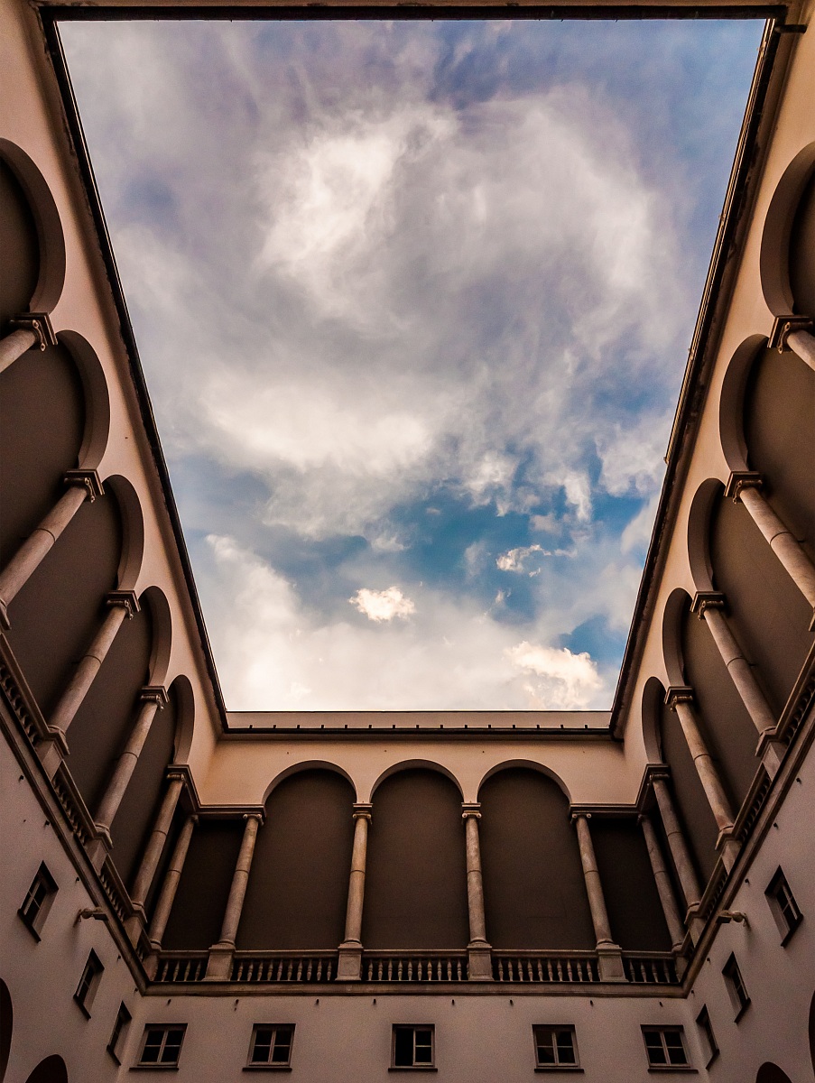 The sky above the courtyard - Palazzo Ducale, Genoa