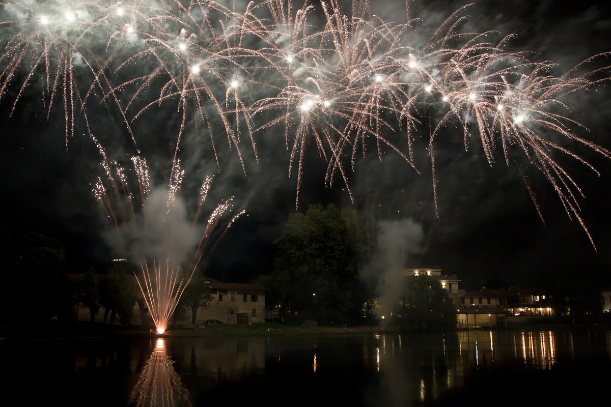 Brivio 2013 Fireworks