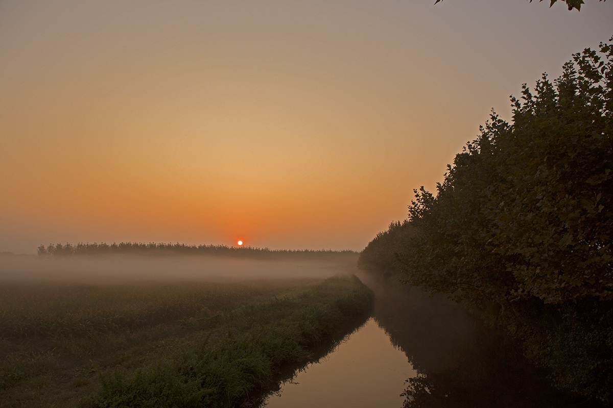 Sunrise in the Veronese plain - 1