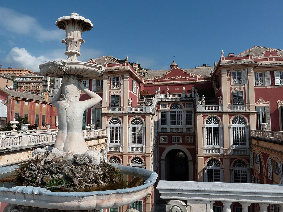 Palazzo reale - sirena