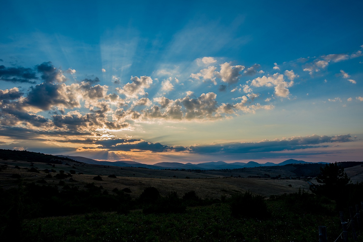 Luce magica tra le nuvole