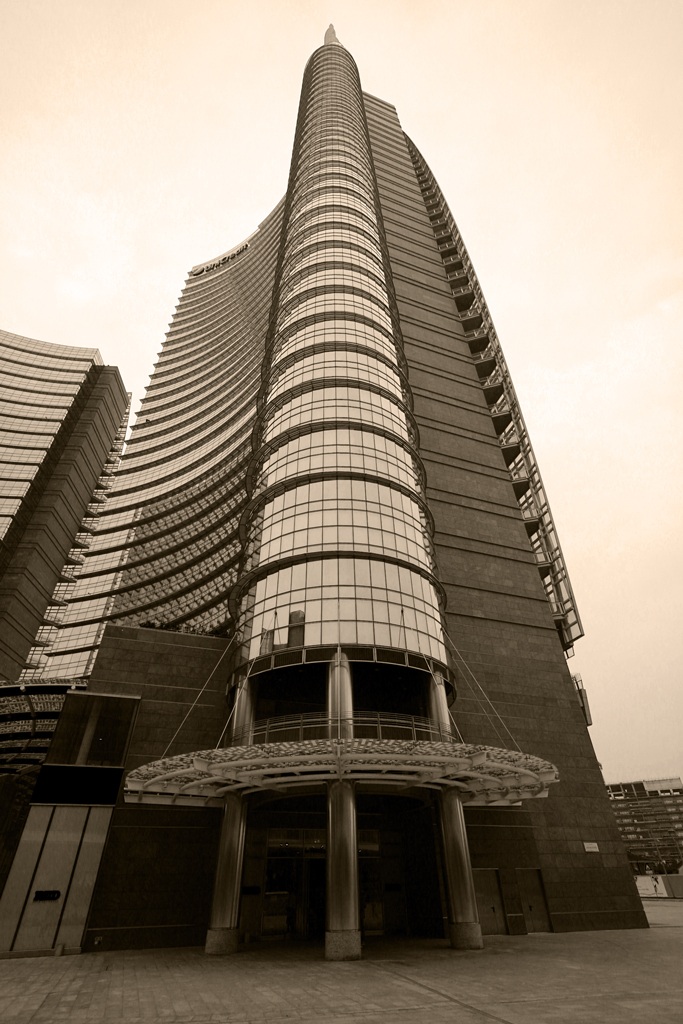 Unicredit Tower