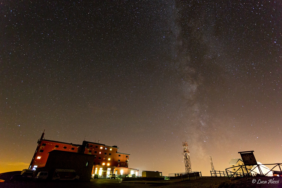Hotel-shelter Campo Imperatore