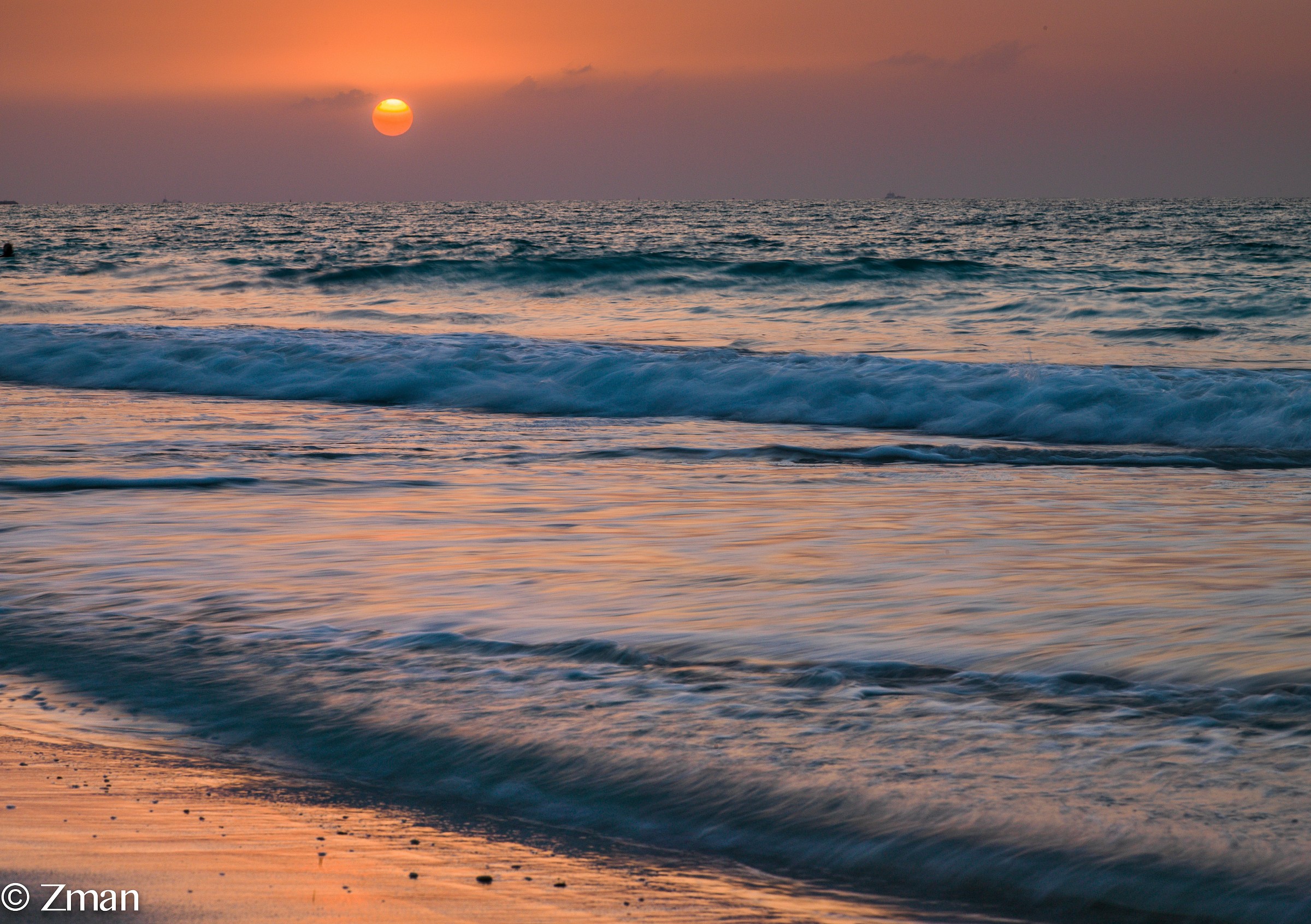 Sun Set a Saadiate Beach