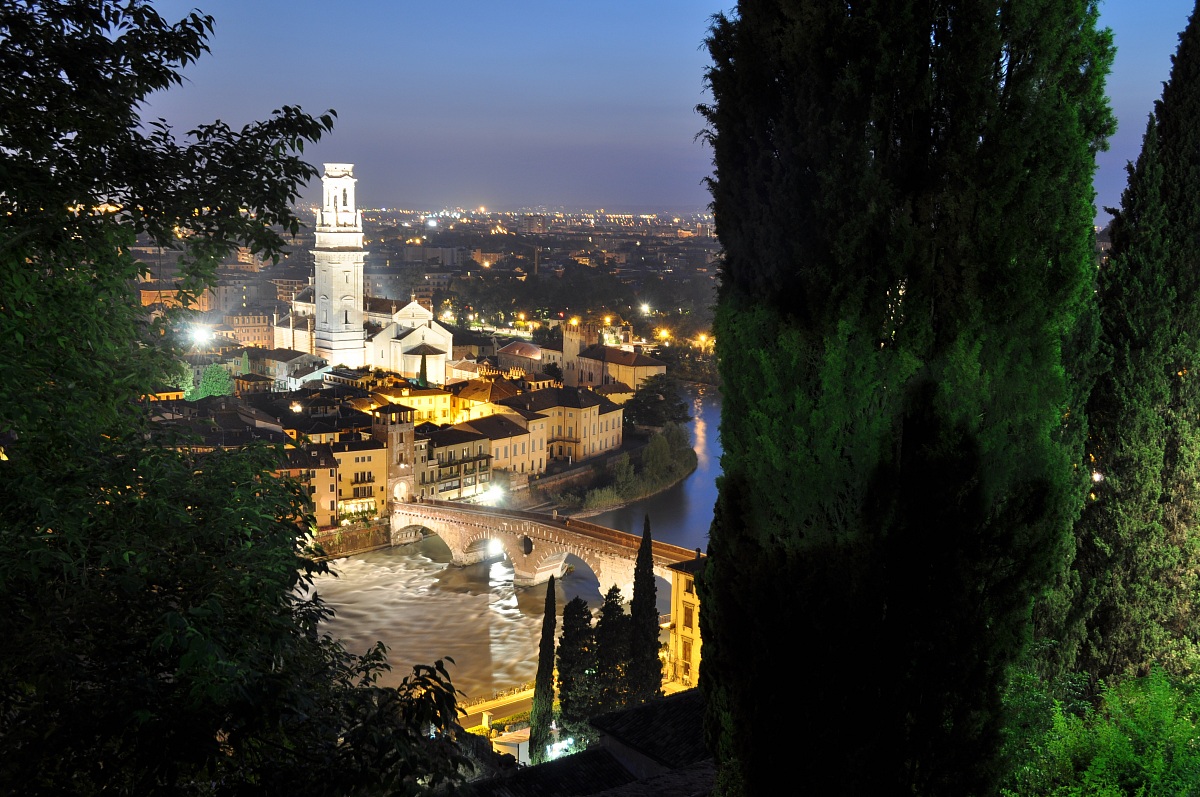 Verona di notte
