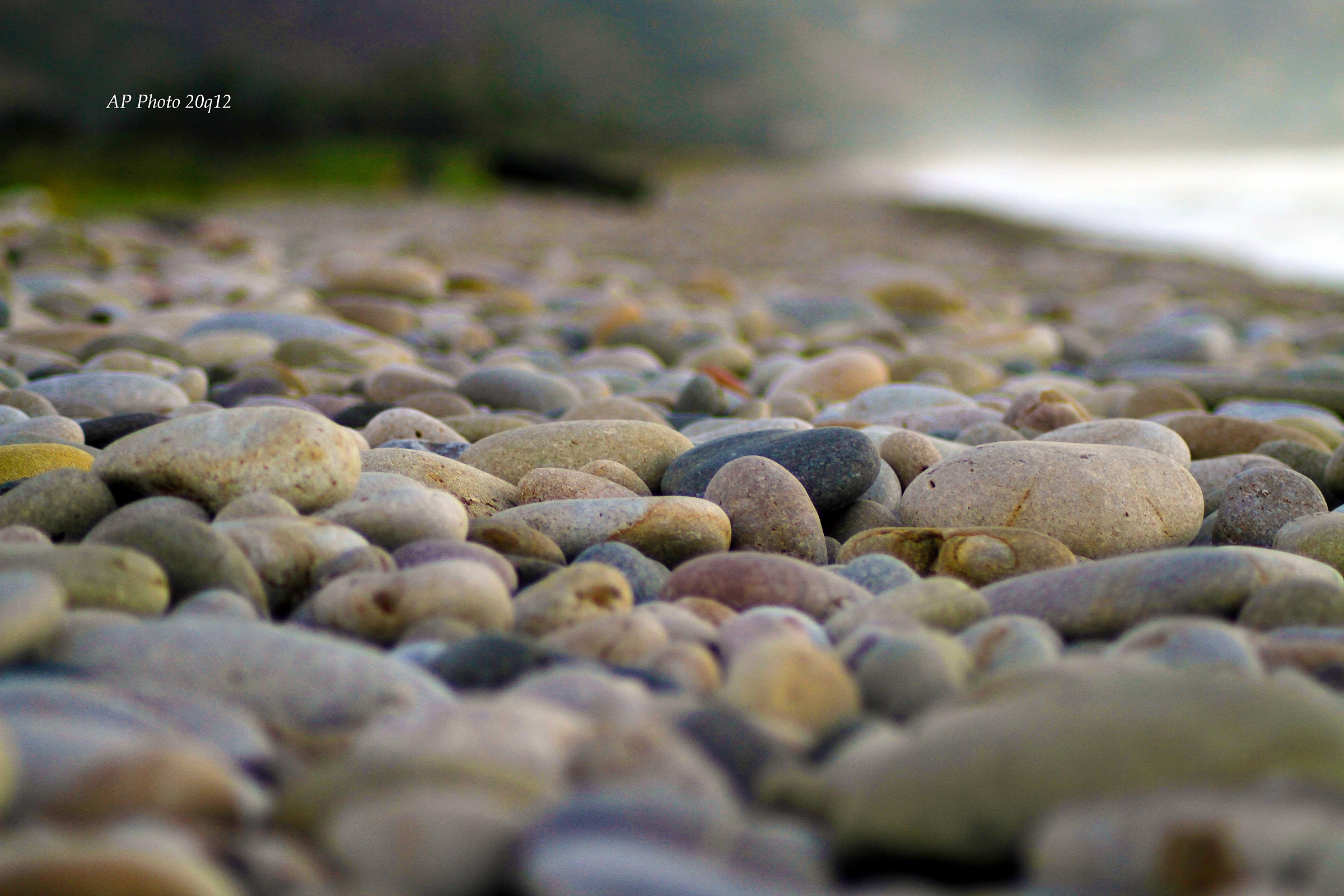 Marina di Caronia - Contrada Piana-Stones