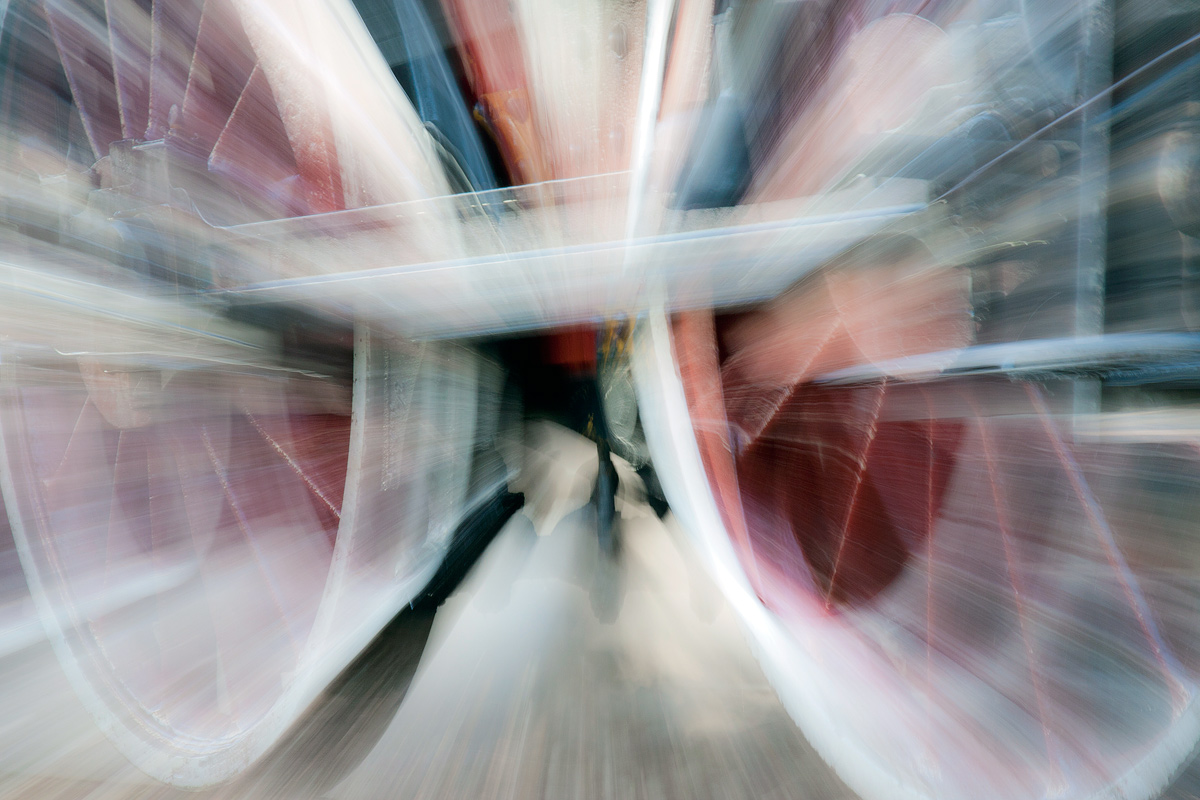 Omaggio al Futurismo...Proiezione di meccanismo nello spazio