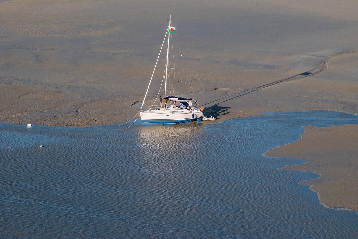 Waiting for the tide