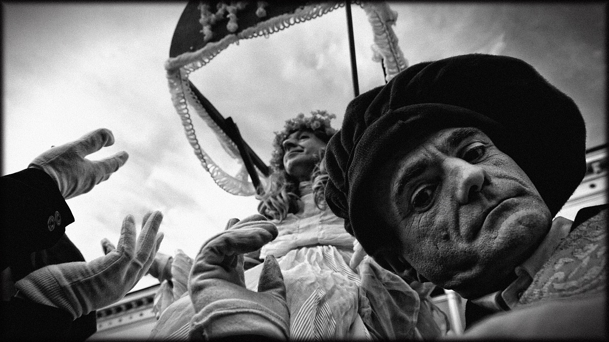 Magic 2009 Hands to heaven