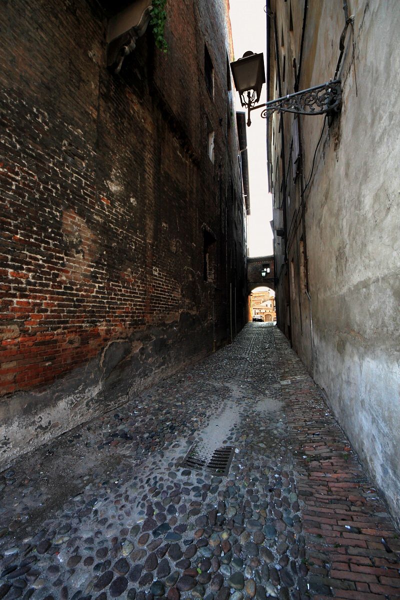 vicoli a Mantova