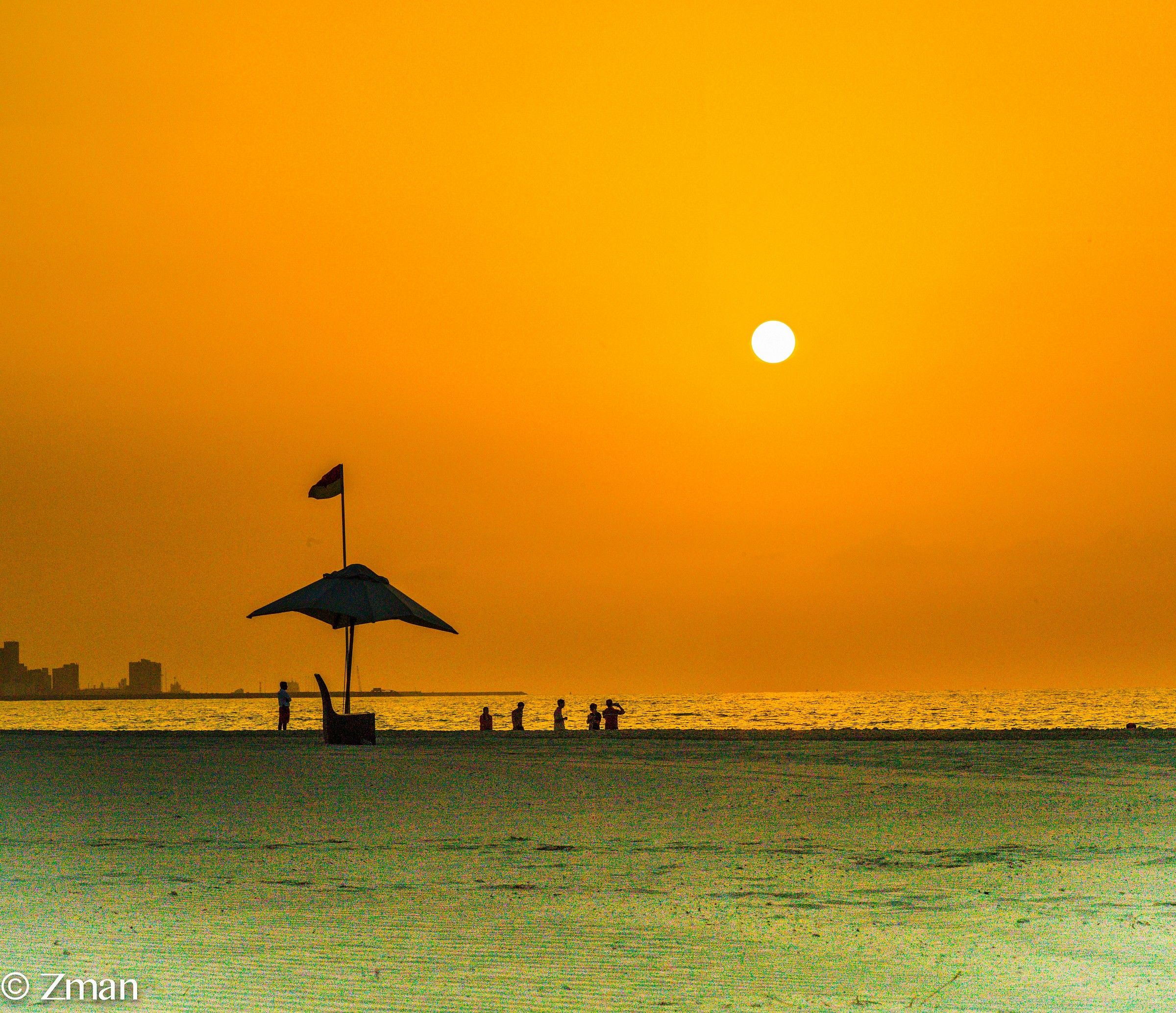 Sun Set a Saadiate Beach