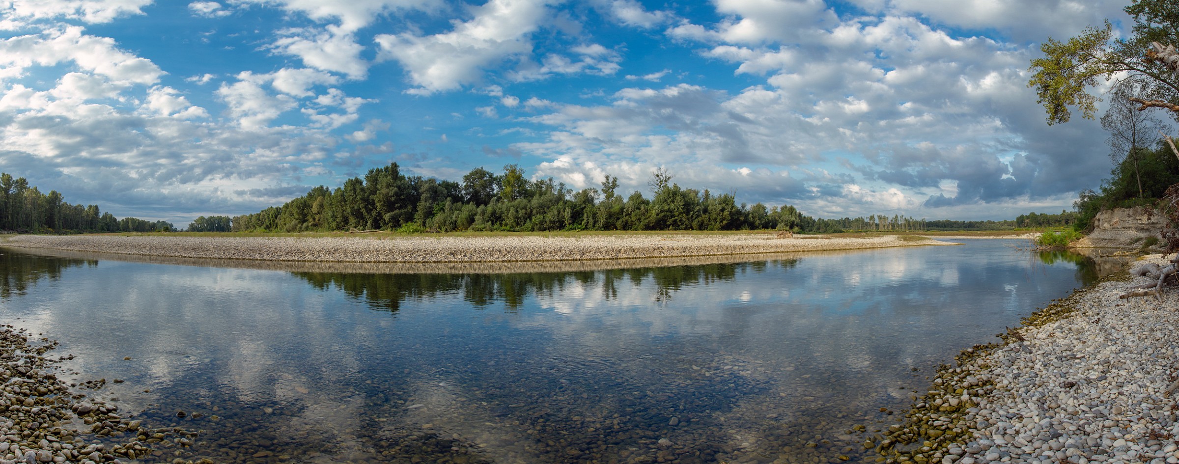 the Piave at Ponte di Piave (union of 42 images)
