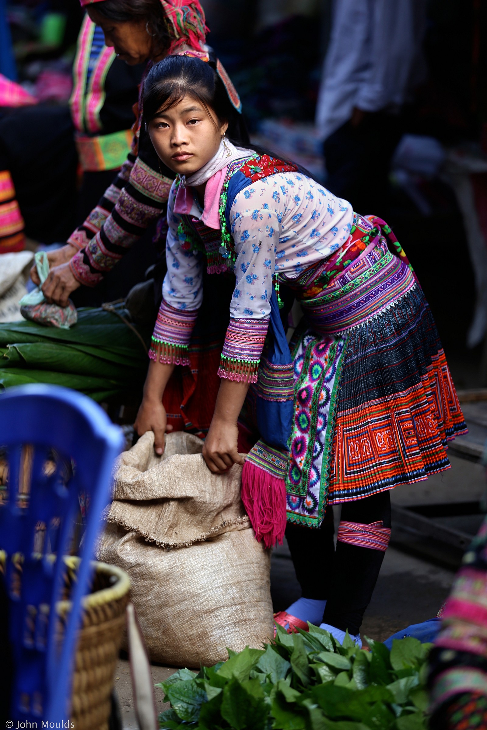 Blue Mong girl, Sin Ho Market, Lai Chau, Vn...