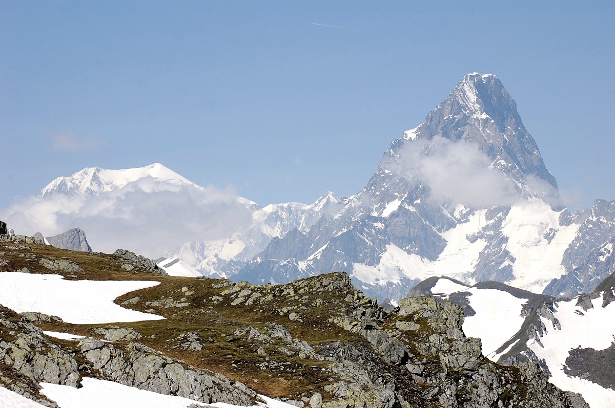 Grandes Jorasses from Col Fenetre