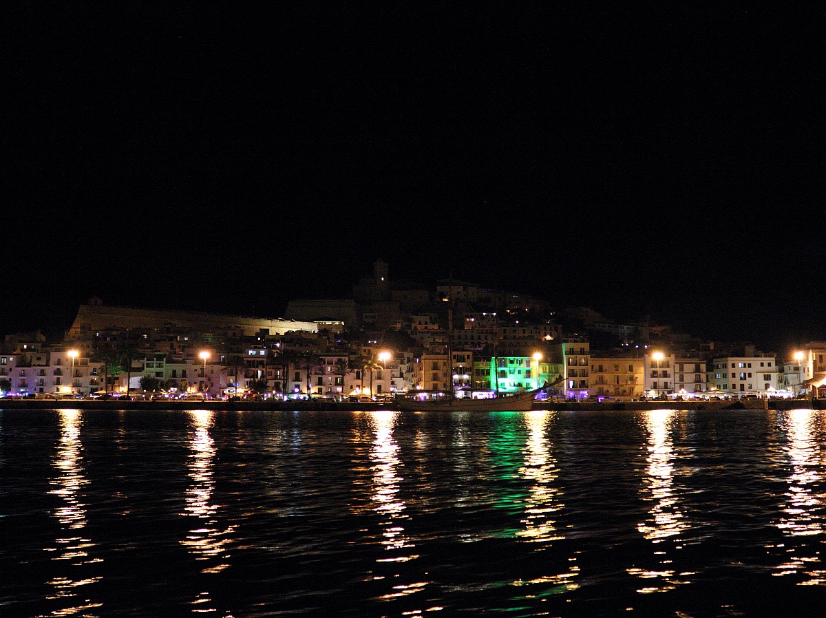 Ibiza di notte