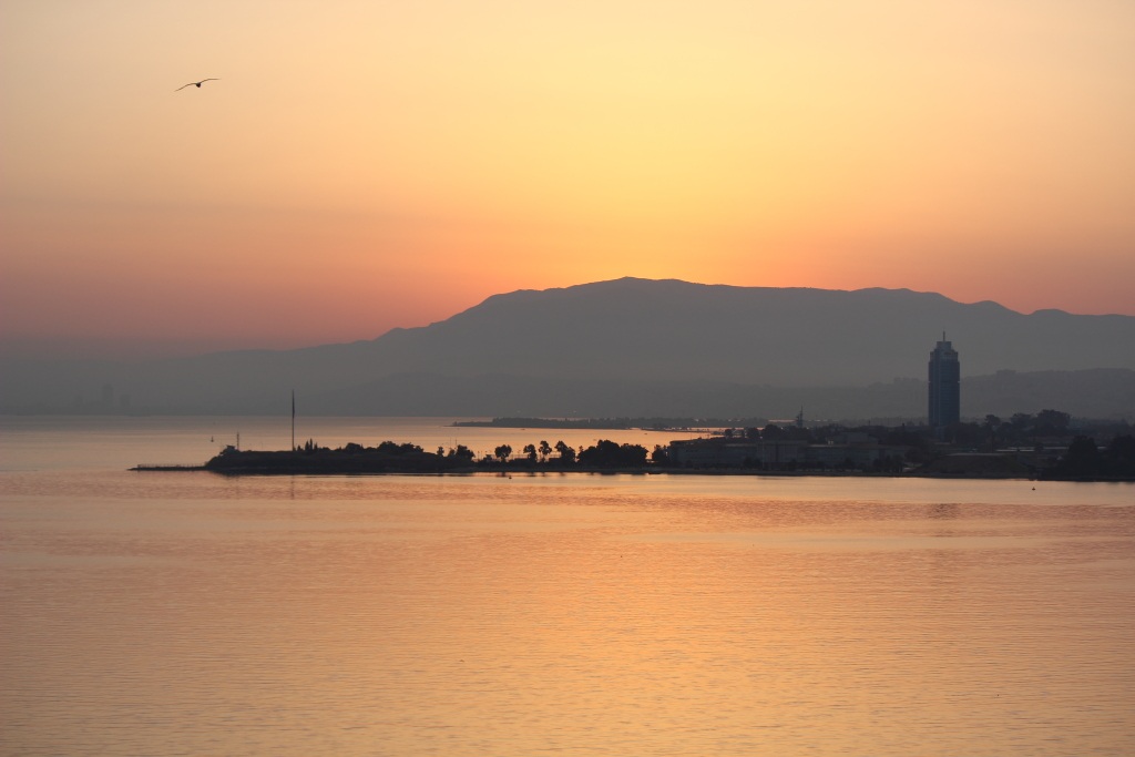 Golfo di Smirne all'alba