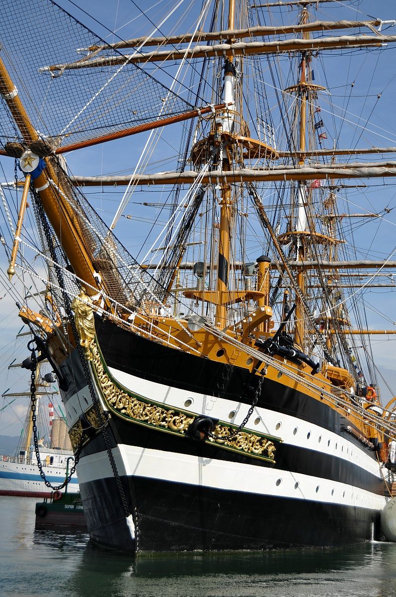 L' "Amerigo Vespucci"
