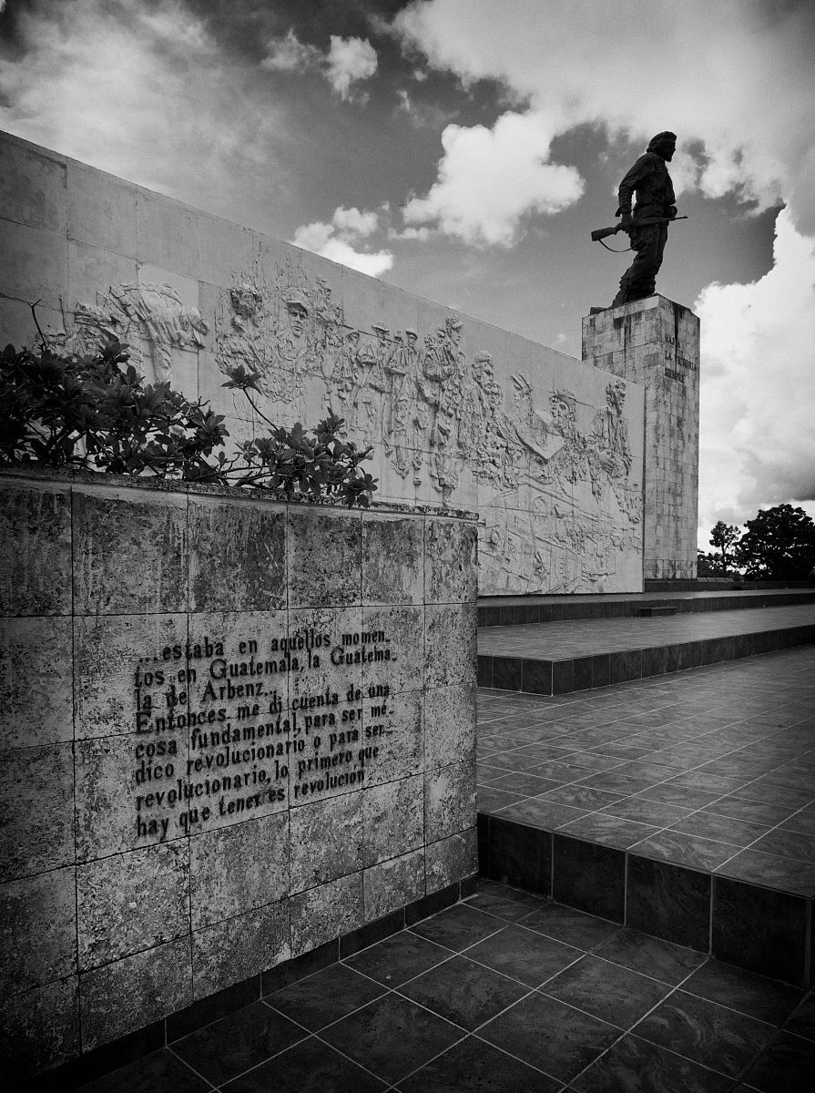 Monument to Che