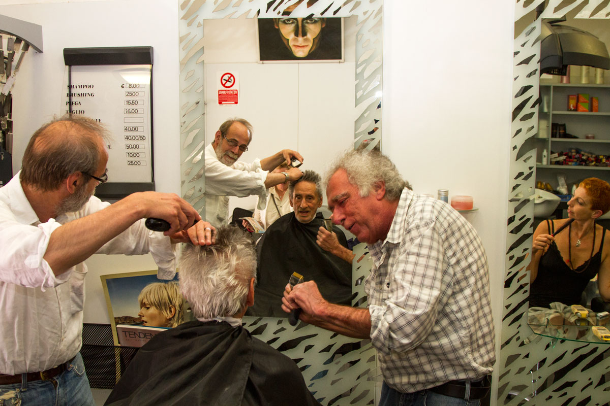 i tre parrucchieri.....