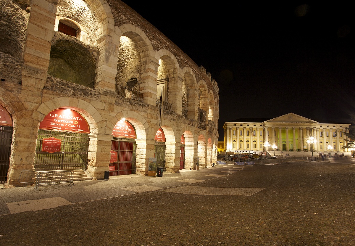 Night in Verona