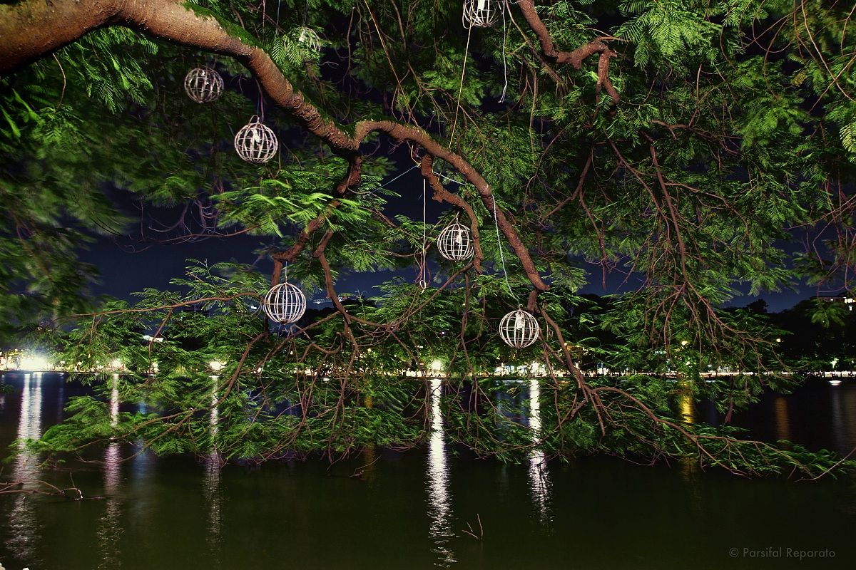 Hoan Kiem lake