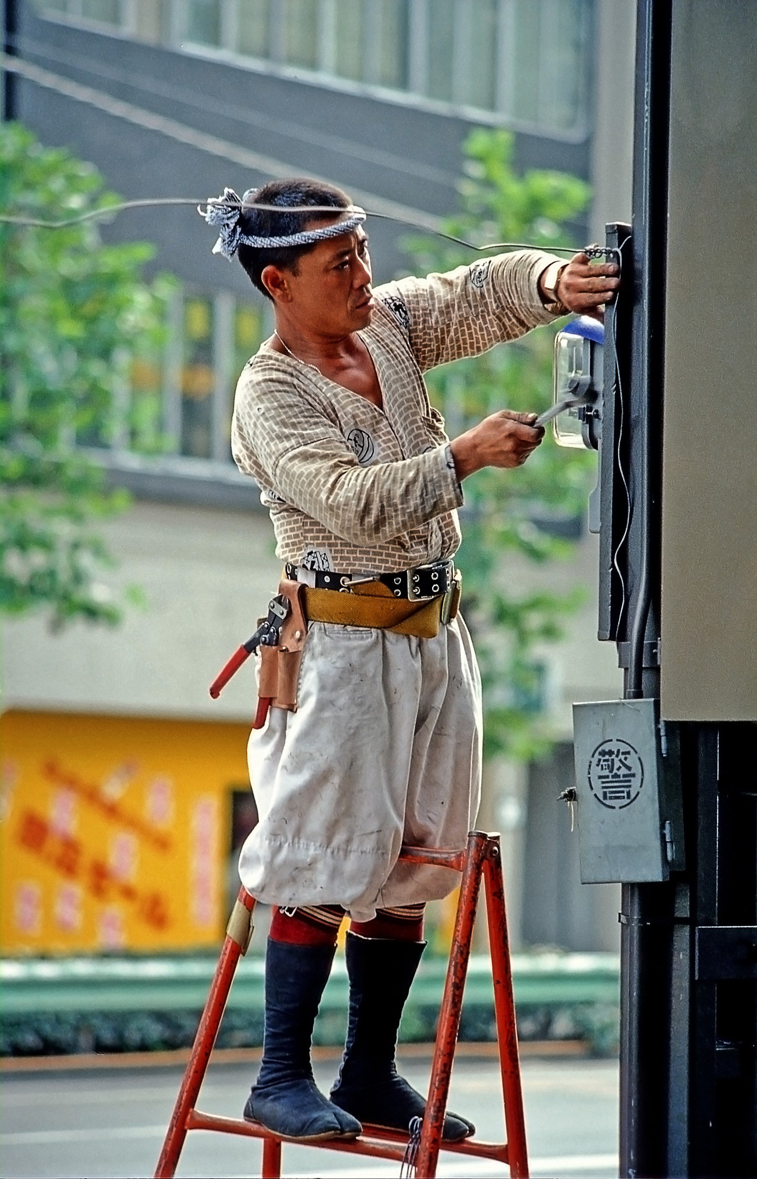 ...la realtà supera sempre la fantasia (Tokio 1981)fi...