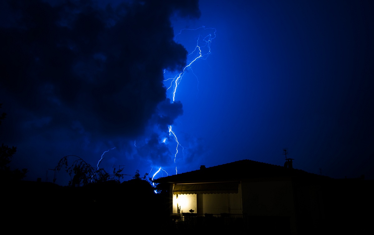 Lightning in Marina di Massa
