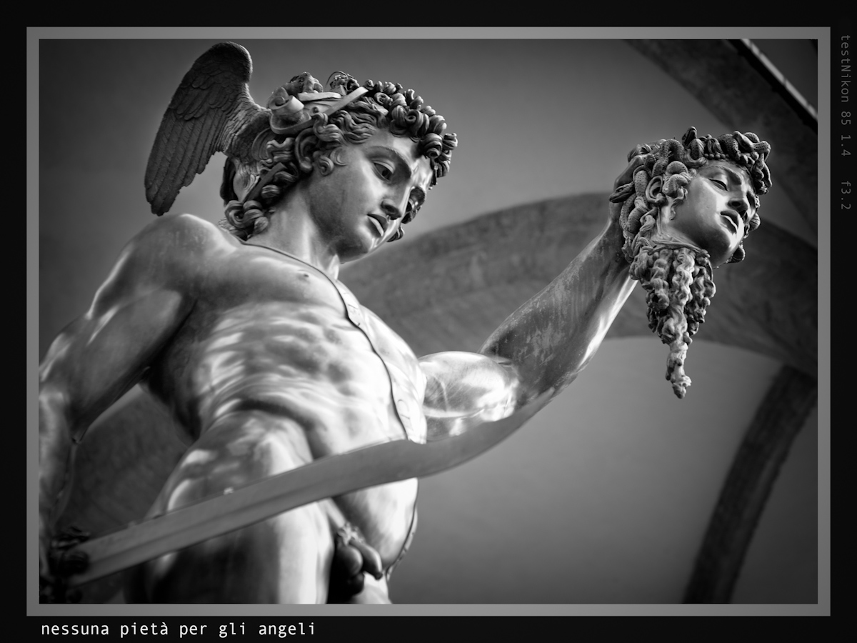 nessuna pietà per gli angeli