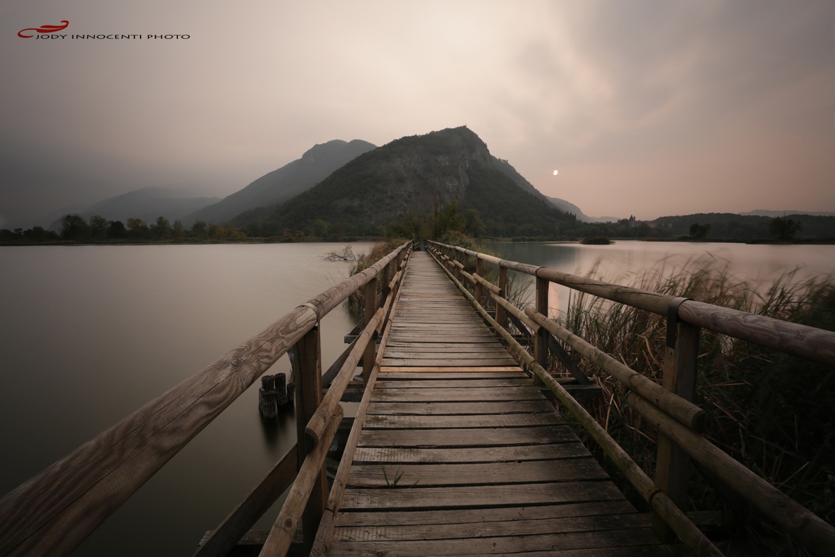 La via Nella Nebbia...