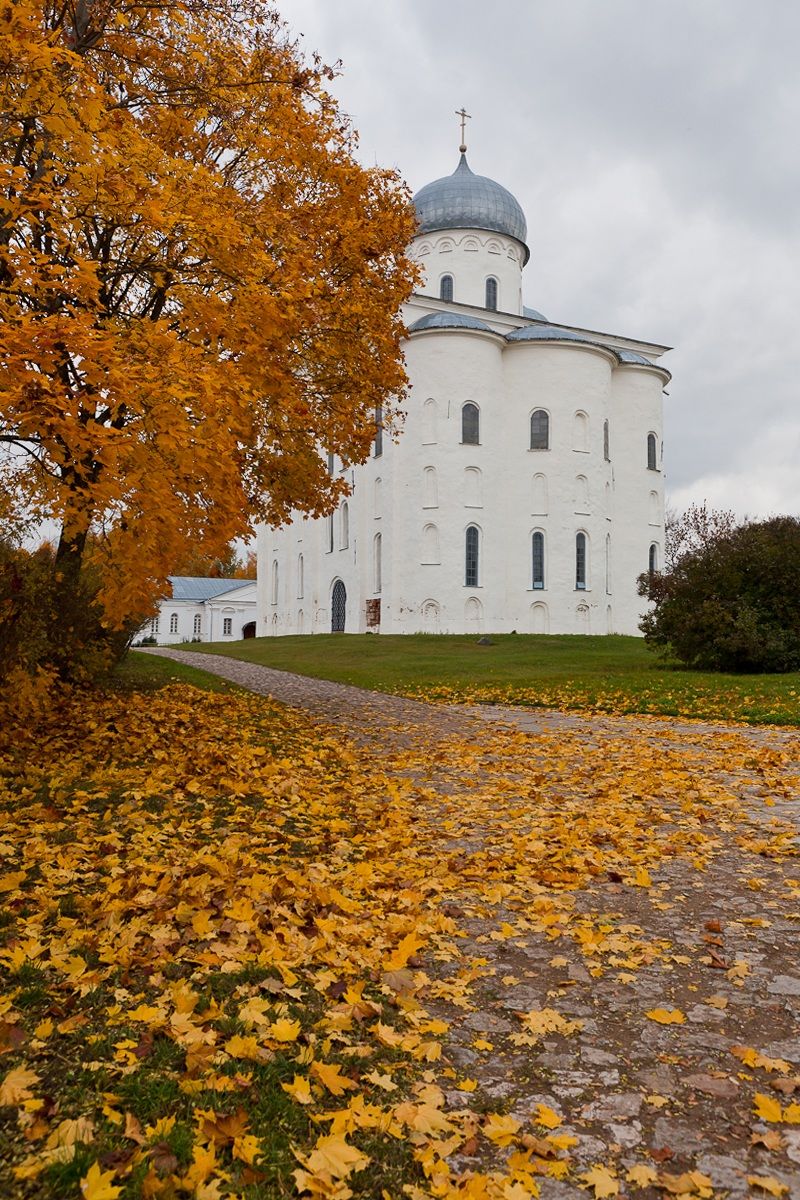 Novharad Velikiy, Russia