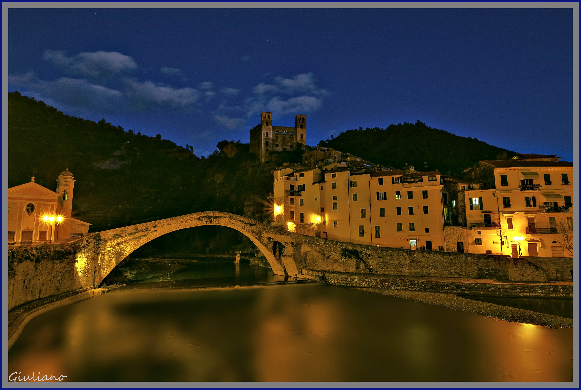 La sera a Dolceacqua