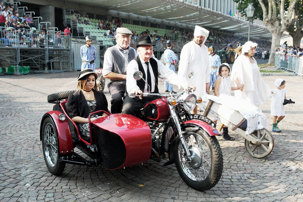 motorcycle with sidecar