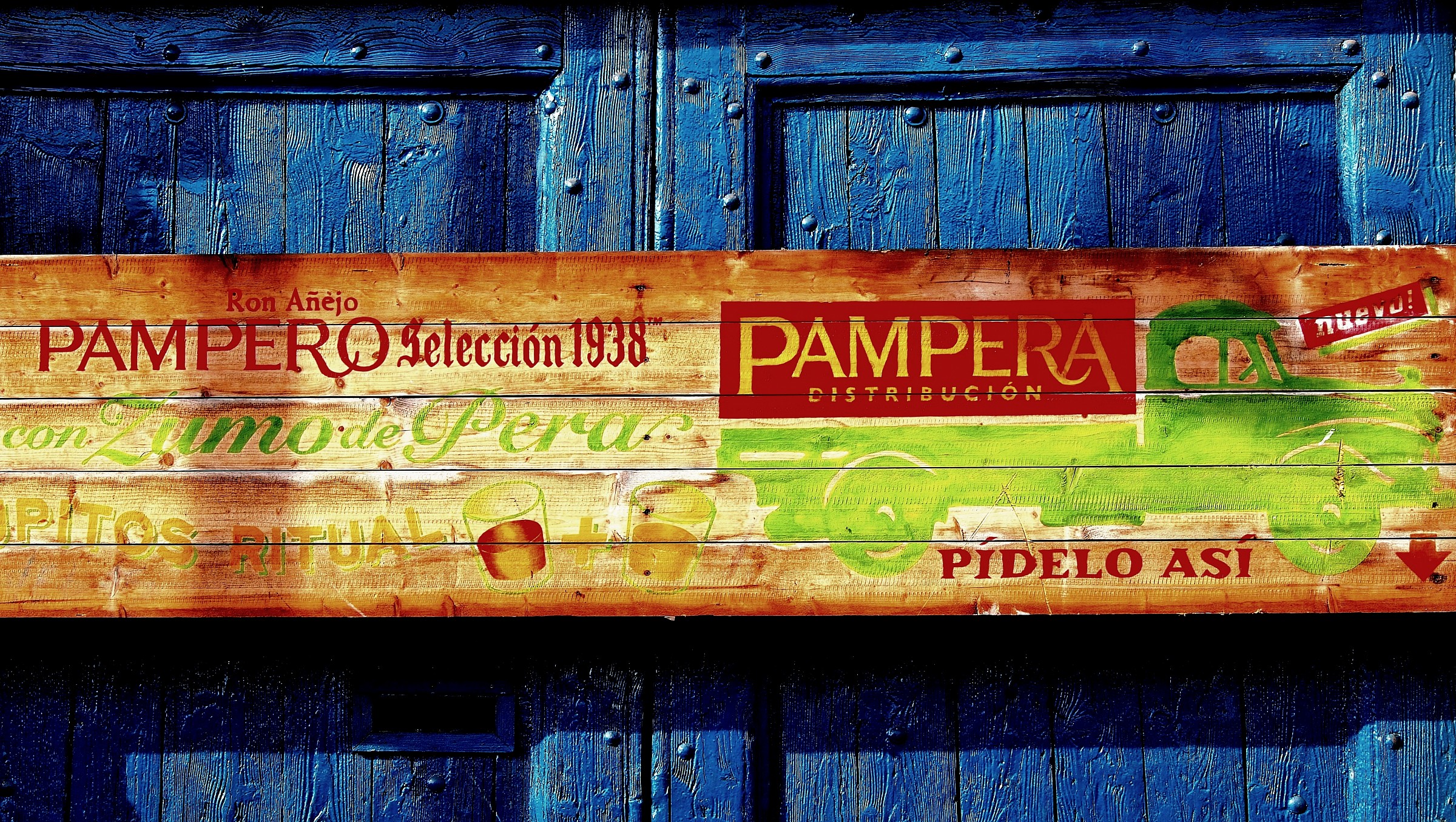 cerrado hasta esta noche muy tarde.................