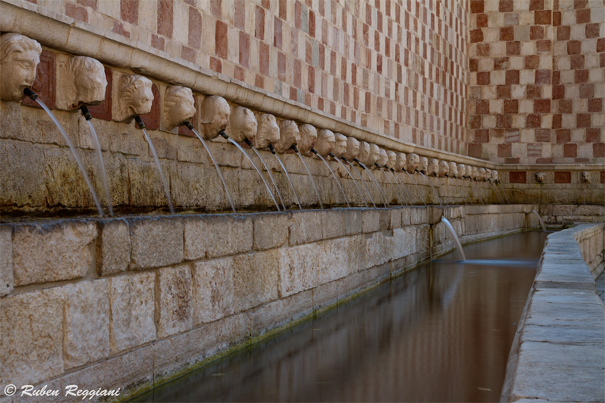 Fountain of the 99 Spouts