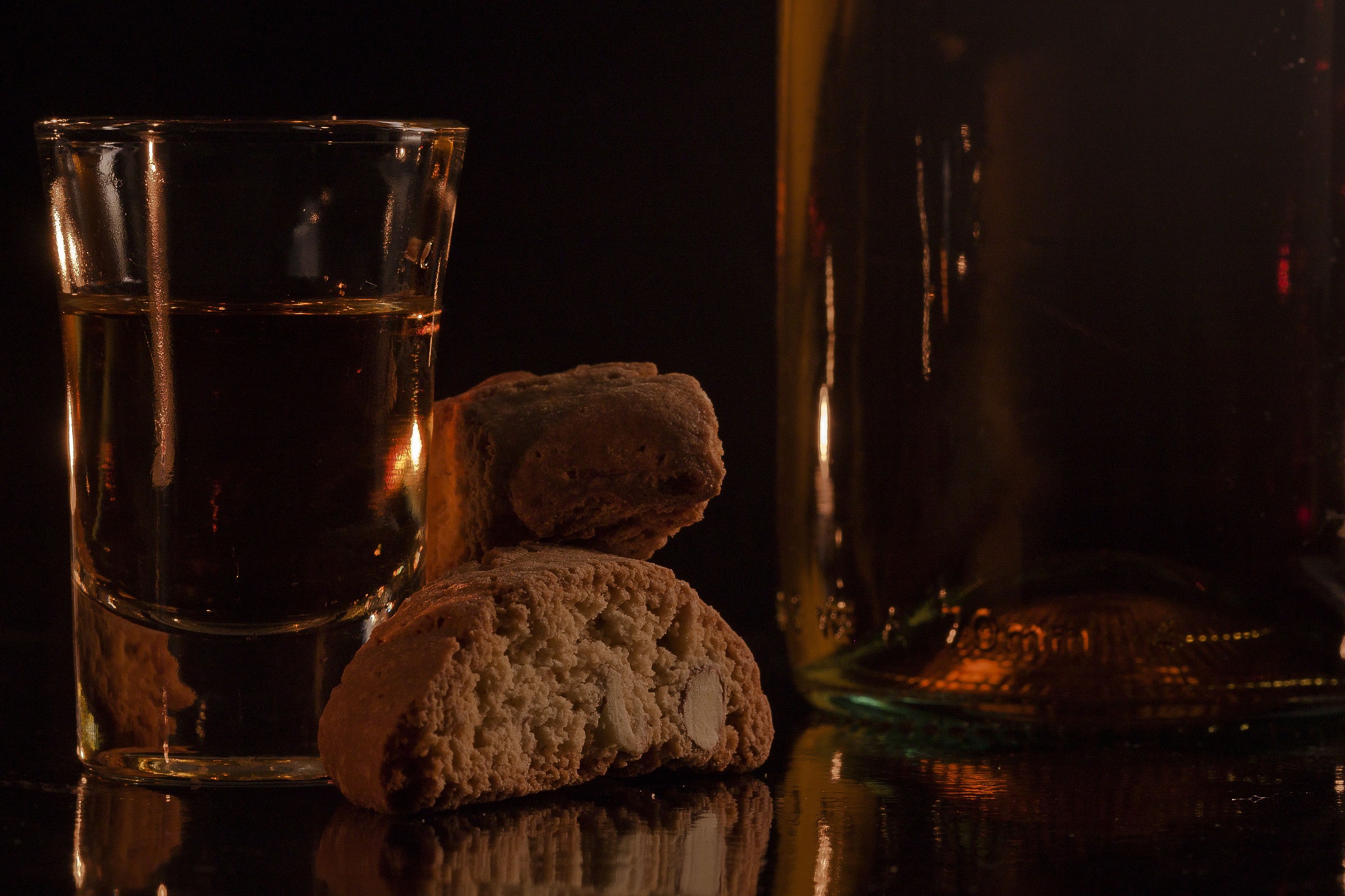 cantuccini e vin santo